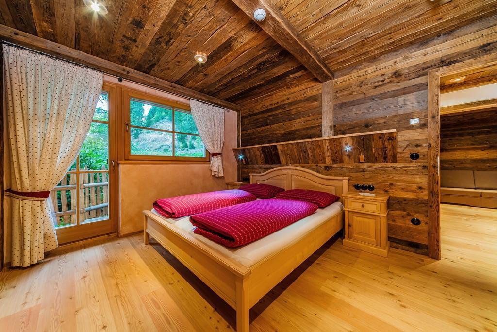 Glinzhof Mountain Natur Resort Agriturismo San Candido Szoba fotó
